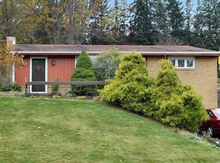 110 Longmount Dr, Pittsburgh, PA