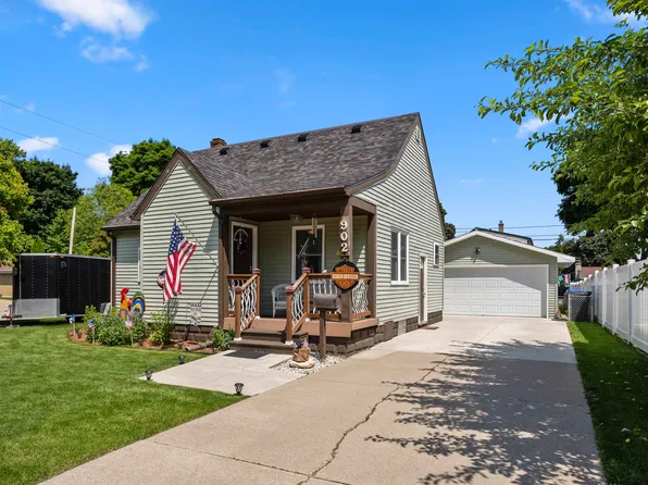 902 E Fremont St, Appleton, WI 54915