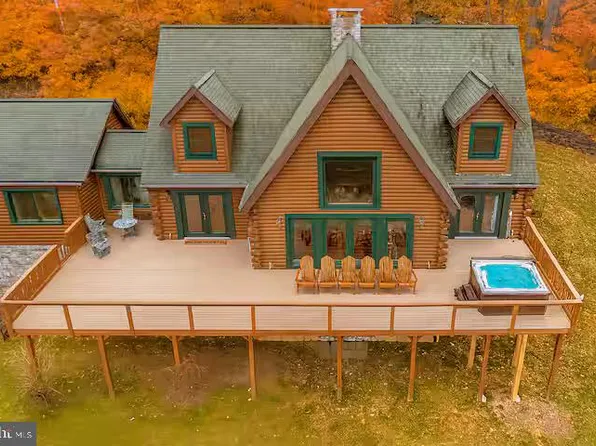 315 Ashbaugh Dr, Harpers Ferry, WV 25425
