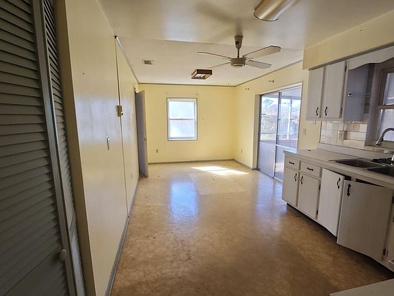 5th image of 1654 Rice Ave