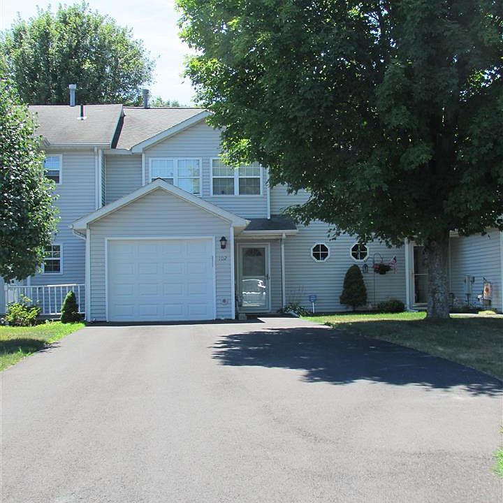 1st image of 102 Marsdale Ct