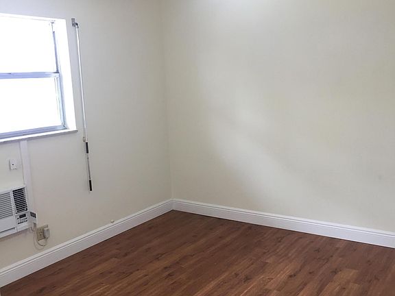 4th image of 3501 Van Buren St APT 8
