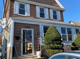 79 E Main St, Bergenfield, NJ 07621