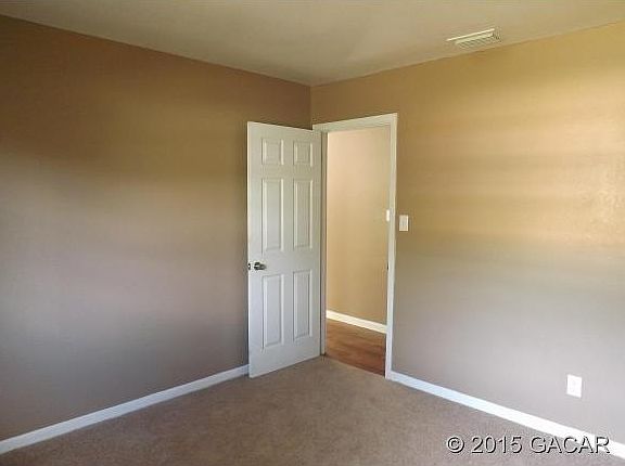 5th image of 3721 SE 17th Ave