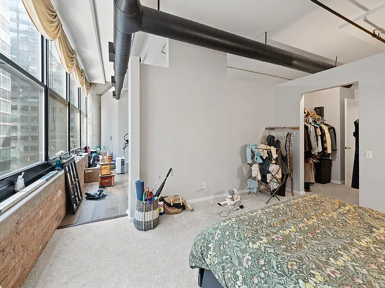 130 S Canal St #612 — Photo 13