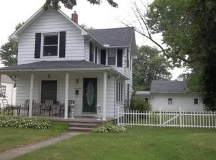 112 Washington St, Oak Harbor, OH