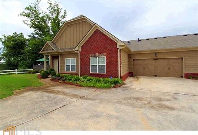 1st image of 126 Glens Dr