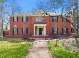2102 Bent Oak St, College Station, TX 77845