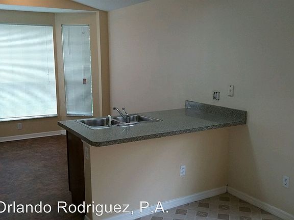 3rd image of 4513 College Dr