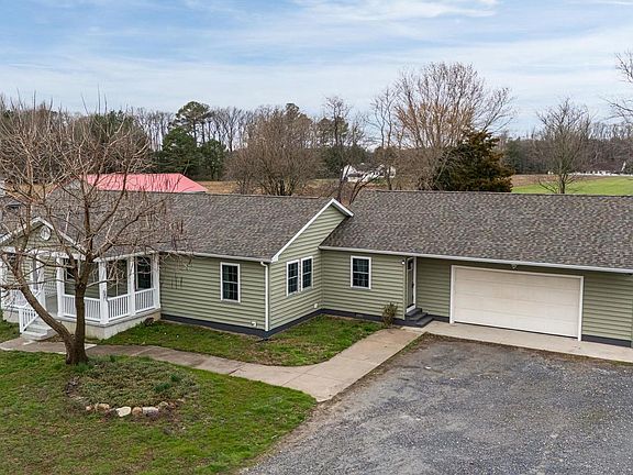 2nd image of 1231 Walnut Shade Rd