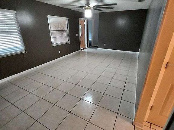 3rd image of 306 Skywood Dr