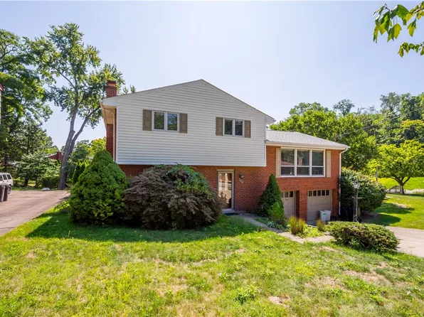 933 Lovingston Dr, Pittsburgh, PA 15216