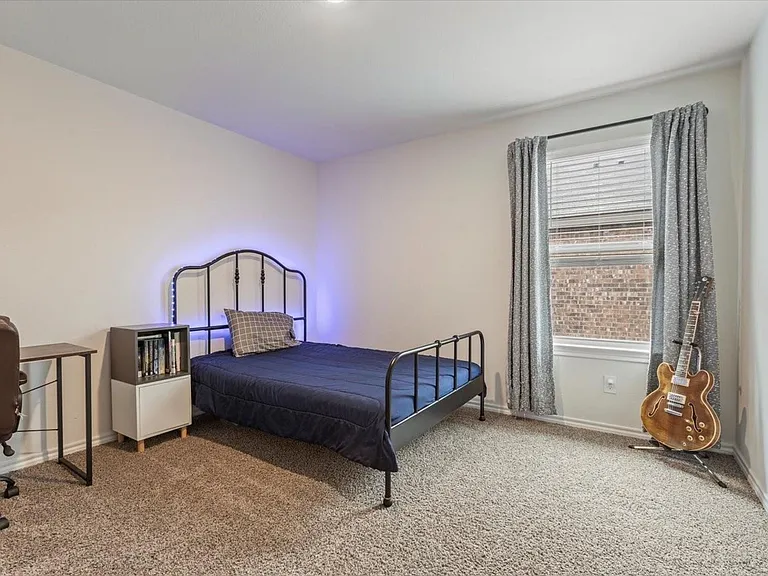 113 Keller Rd — Photo 15