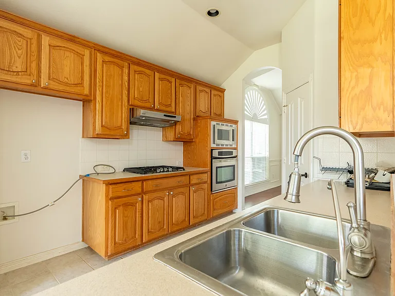 11990 Cobblestone Dr — Photo 20