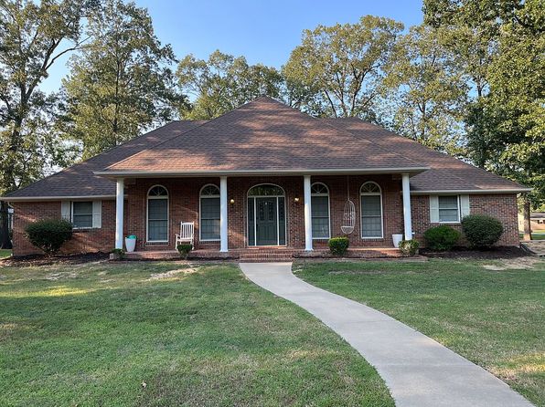 1201 Boastwood Dr