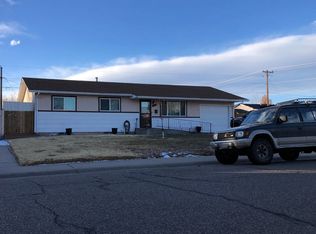 3912 Sheffield Ln, Pueblo, CO 81005