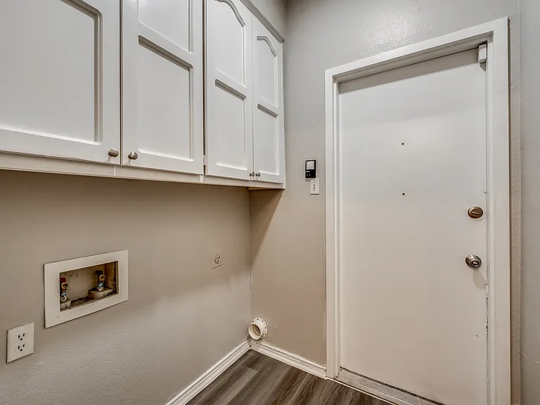 510 Norwood Pl #7 — Photo 17