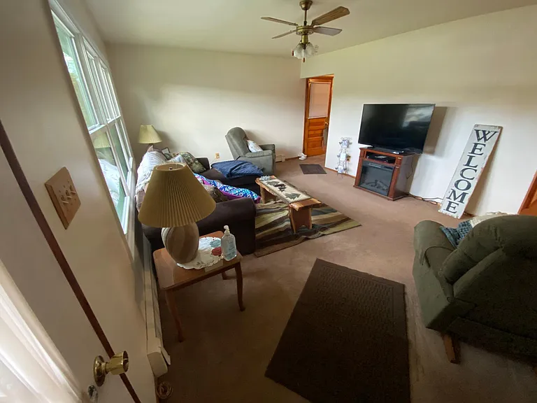 Heinemann Ave — Photo 2