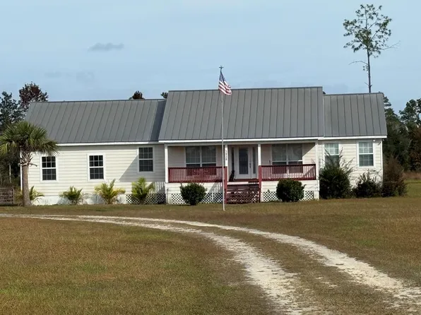 3927 County Road 381, Wewahitchka, FL 32465