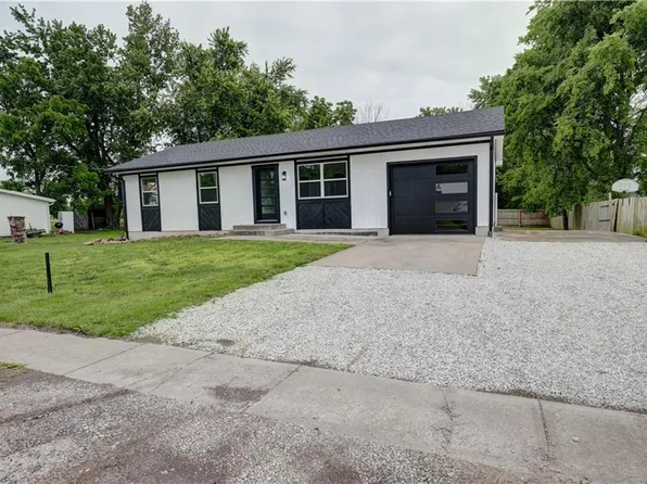 105 W Baltic St, Kingsville, MO 64061