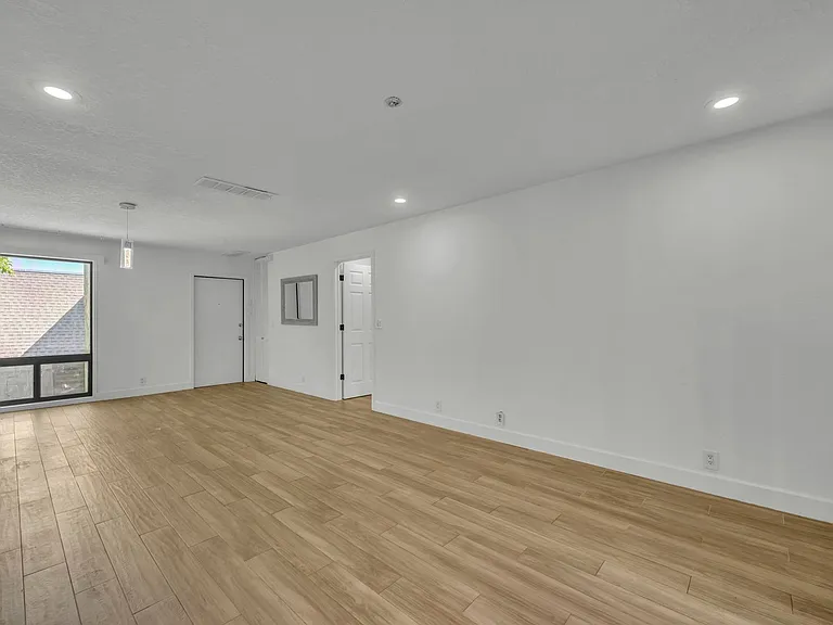 10 Sheoah Blvd #8 — Photo 9