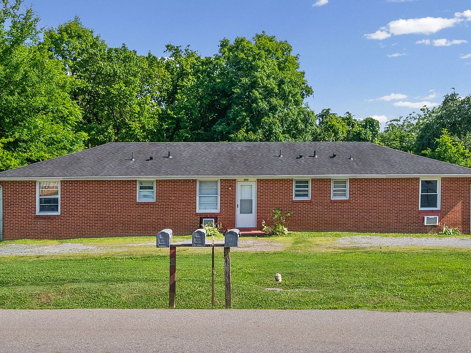 1st image of 466 Circle Dr #464