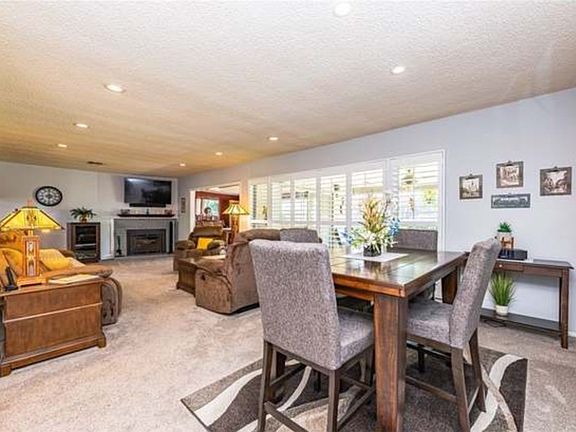 5th image of 2390 Gloucester Way