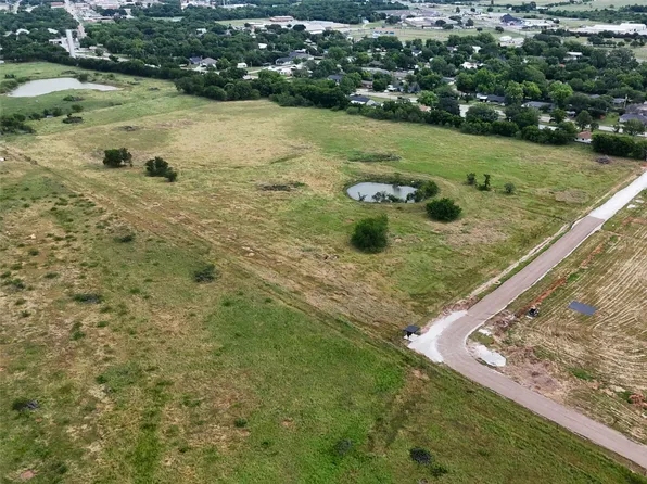 Lakewood Dr, Whitney, TX 76692