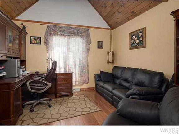 2nd image of 68 Alran Dr