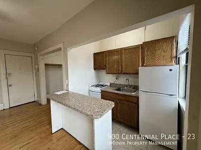 900 Centennial Pl #23 — Photo 5