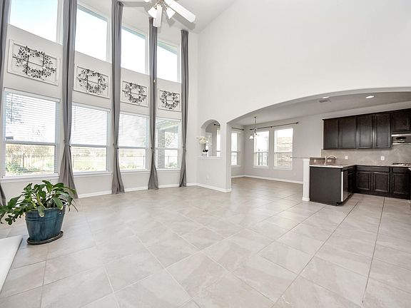 5th image of 1106 River Delta Ln