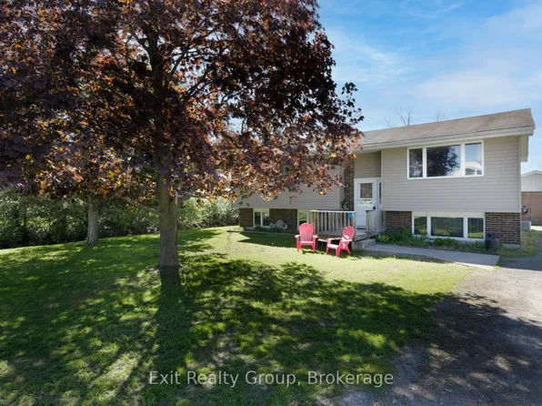 13 Huffman Rd, Quinte West, ON K0K 2C0