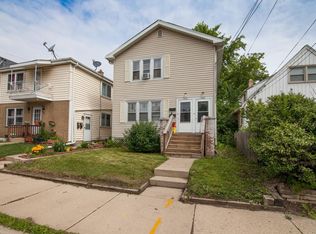 5908 W Siegfried Pl #5910, Milwaukee, WI 53214