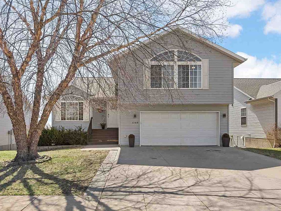 1st image of 1289 Langenberg Ave