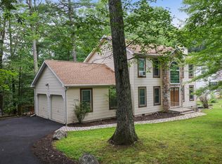 5286 Hilltop Cir, East Stroudsburg, PA