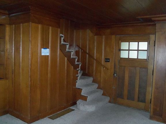 3rd image of 4811 SW Coast Ave