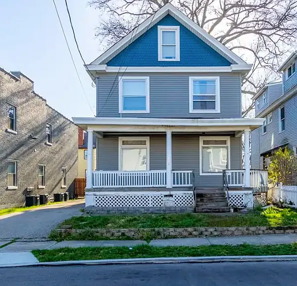 4328 Brownway Ave — Photo 1