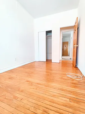 Rented by Keller Williams NYC | media 7