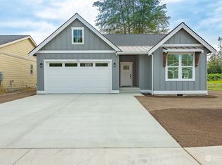 921 Crimson Ct, Nooksack, WA 98276