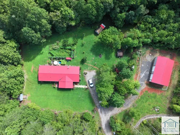 1388 Frank Joyce Rd, Sandy Ridge, NC 27046
