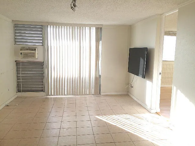3 bed, 2.0 bath, $2,495 — Photo 3
