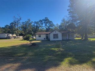 2960 Call St, Vidor, TX 77662