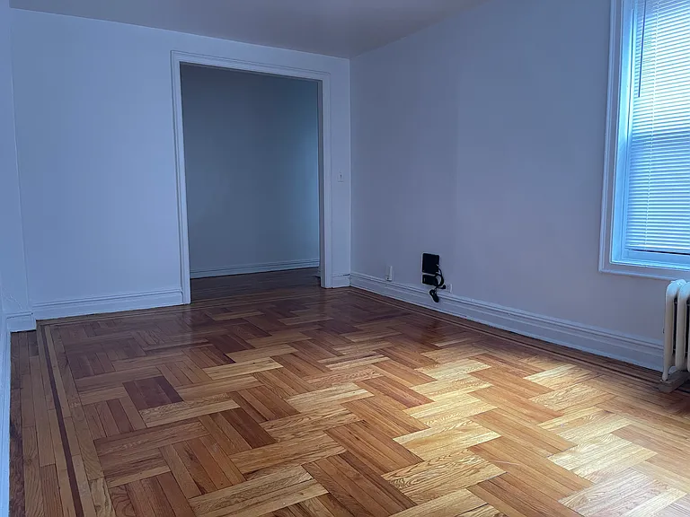 3215-3217 Hull Ave #3C — Photo 7