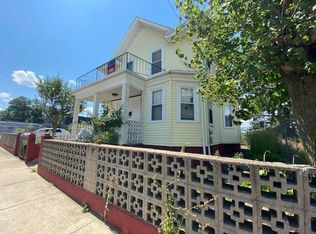 155 Ridge St, Providence, RI 02909