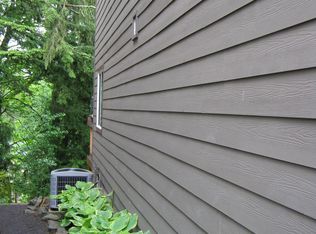 37774 Hamilton Ridge Dr, Sandy, OR 97055