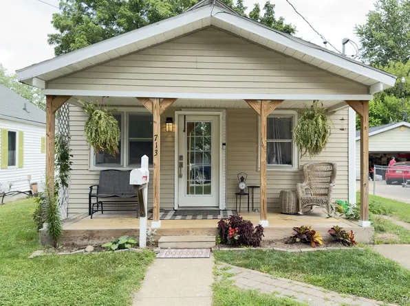 713 Frazer Ave, Owosso, MI 48867
