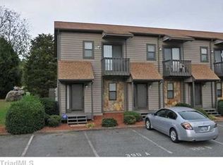 390 A Vista Cir, Winston Salem, NC 27106