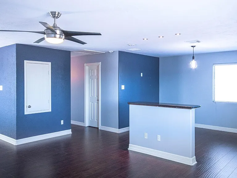2814 Morton Cove Ln — Photo 21