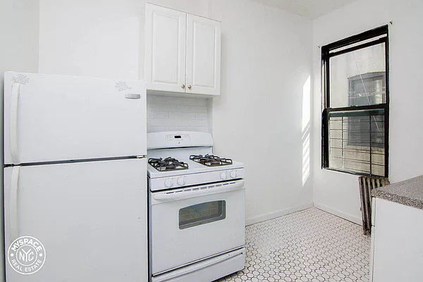 Rented by Linda N Eskander, LREB | media 23