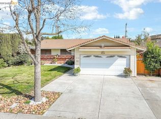 2734 Balboa Dr, Tracy, CA 95376
